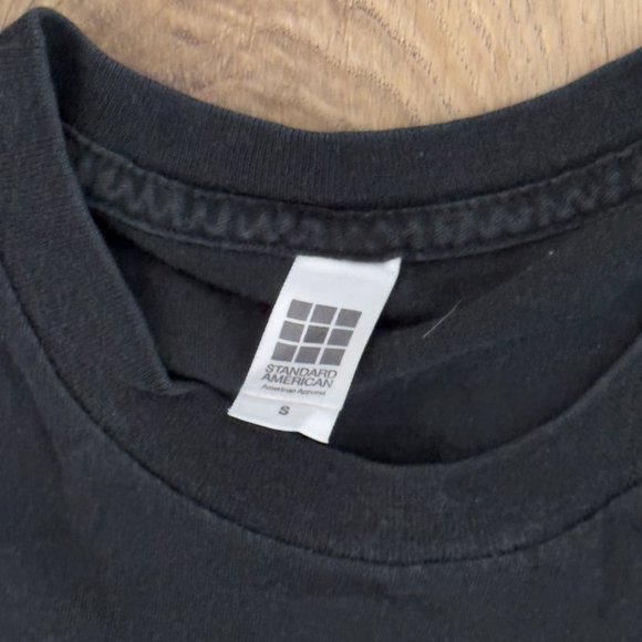 Arcade Fire Tour Shirt - Picture 3 of 3